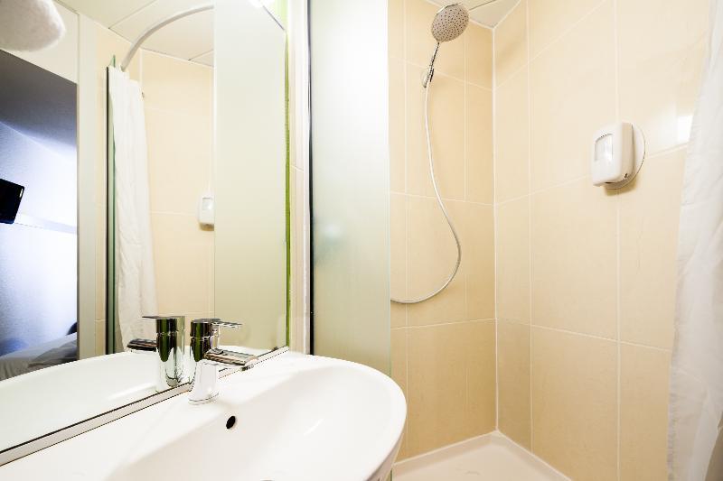 B&B Hotel Maurepas Dış mekan fotoğraf