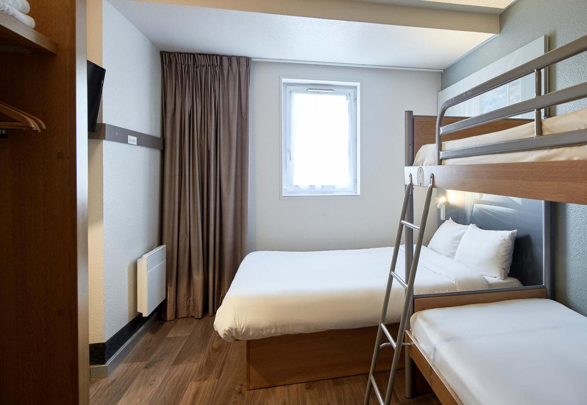 B&B Hotel Maurepas Dış mekan fotoğraf